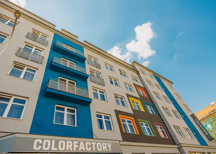 Colorfactory - Czech Leading 4*