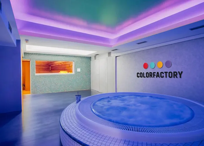 Colorfactory - Czech Leading 4* Prága