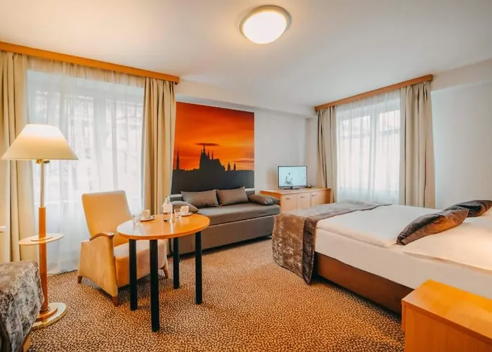 Colorfactory - Czech Leading 4*