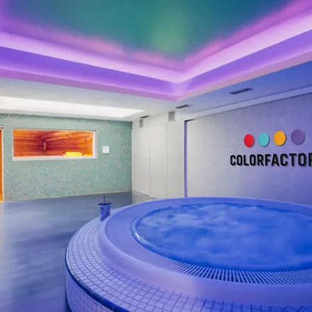 Colorfactory - Czech Leading 4* Prag