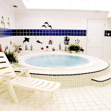 Colorfactory - Czech Leading 4* Praag