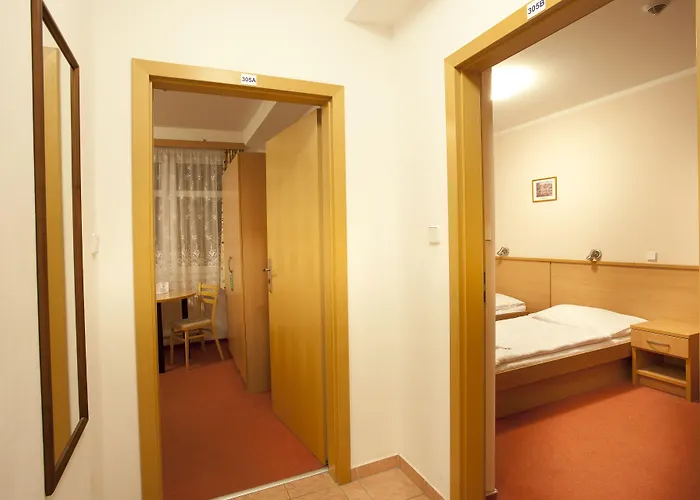 Colorfactory - Czech Leading 4* プラハ