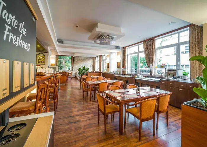 Colorfactory - Czech Leading 4*