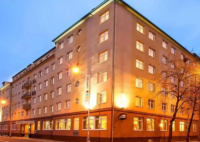 Colorfactory - Czech Leading