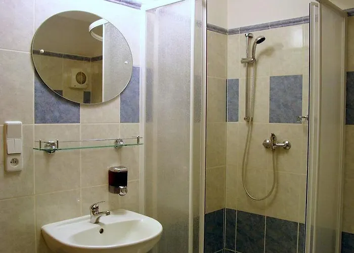 Colorfactory - Czech Leading ホテル