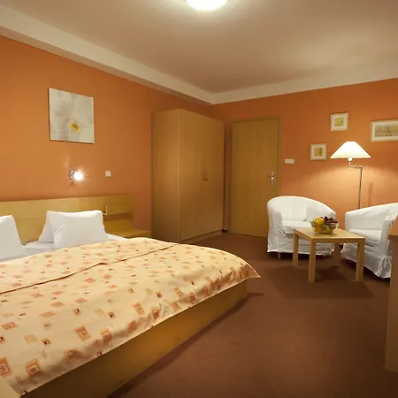 Отель Colorfactory - Czech Leading 4*